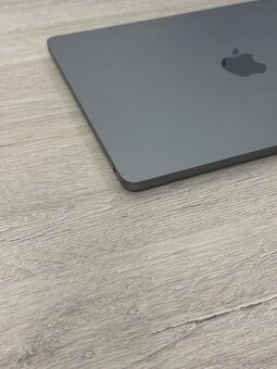 Apple MacBook Air M2 8/256Gb - 8