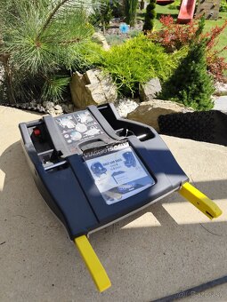 Posúvam detskú sedačku Peg-Pérego s isofixom - 8