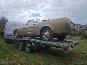 Ford Mustang V8 Cabriolet - 8