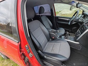 Mercedes Benz B - 8