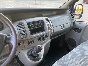 Renault Trafic 2.0DCi - 8