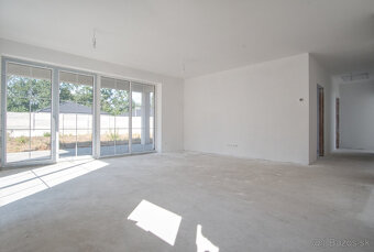 Skolaudovaný 4 izbový rodinný dom (121 m2) - 8