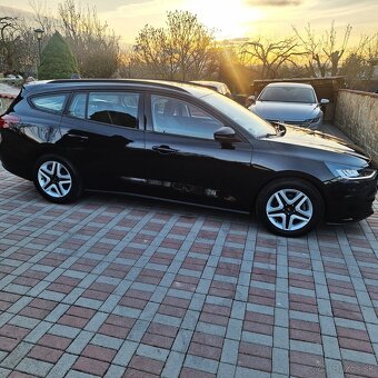 Ford Focus Kombi 1,5 TDCi EcoBoost Titanium A/T - 8