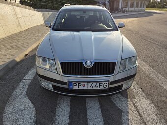 Škoda Octavia 2,0 TDi, automat DSG - 8