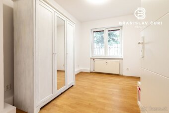 REZERVOVANÉ - Priestranný 4-izbový byt v centre Košíc na Kom - 8
