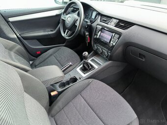 Škoda Octavia Combi 1.6TDI - 2013 - Ambition - 8