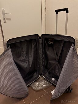 Samsonite SPINNER - 8