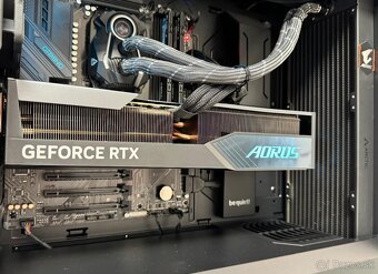 Ryzen 9 9950X3D\96GB\RTX 4070Ti\SSD\1000W Zdroj - 8