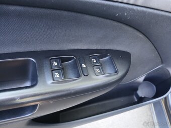 Škoda Octavia Combi 2.0 TDI PD Elegance 103kw 6M - 8