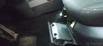 Seat Altea freetrack 2.0 TDI 125kw 4x4 Webasto 1.majitel - 8