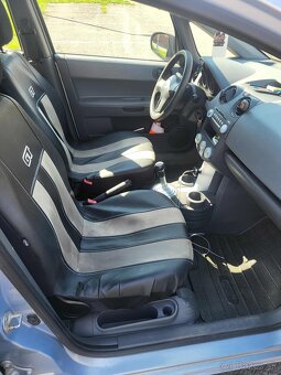 Mitsubishi Colt 1.3 benzín 70kw - 8
