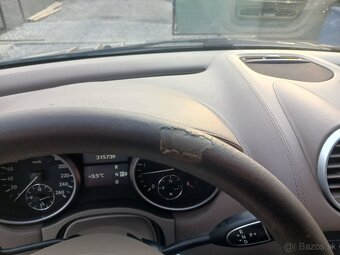 Mercedes-Benz ML350CDI - 8