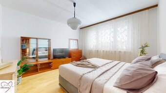 Z vchodu rovno do školy, na predaj praktický 3 izbový byt, A - 8