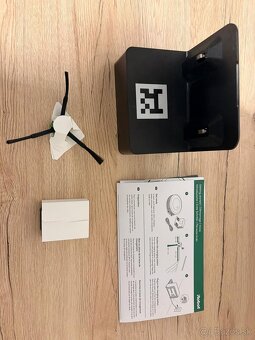Vysávač iRobot Roomba j7- nepoužitý - 8