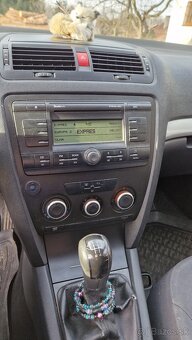 Škoda Octavia combi 1.6 lpg - 8