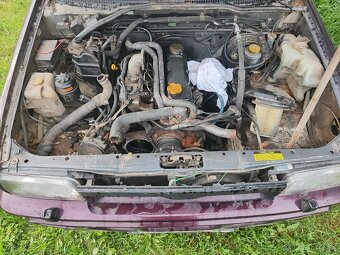 Rozpredám Ford Maverick 2.7TD 74kw - 8