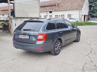 Škoda Octavia Combi 1.6 TDI DSG - 8