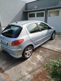 Peugeot 206 1.4 benzin na predaj 1. majitel kupene na SK - 8