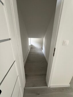 novo zrekonštr. rodinný dom, STUPAVA - 8