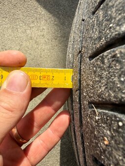 Dezent r17 pneu 215/55 letné - 8