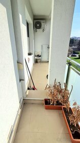 2 izbový byt s loggiou, Bratislava - Ružinov - 8