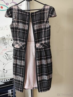 Šaty GUESS - 8