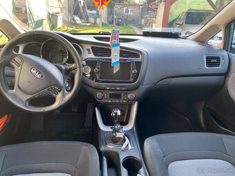 Kia Ceed,Gold,03/14,1.4 CVVT,73kw,100k,6st.manuál, benzín - 8