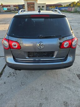 Volkswagen Passat B6 2.0 TDI 125kw Rozpredám - 8