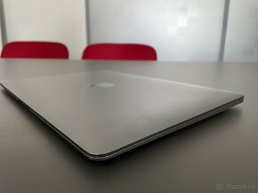 MacBook Air 2019 8/256 - 8