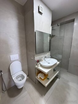 Apartmán na pláži s výhľadom na more, Mali i Robit, Albánsko - 8