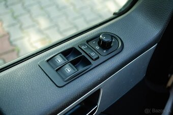 Volkswagen T5 Multivan 2.0 TDi DSG - 8