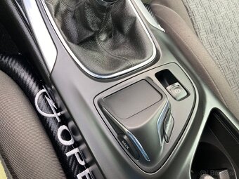 Opel Insignia Country Tourer sk auto - 8