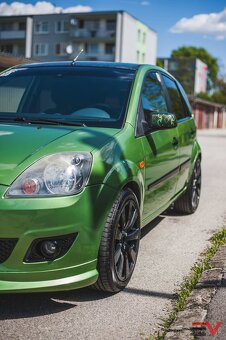 Predám Ford Fiesta 1.4 16V benzìn - 8