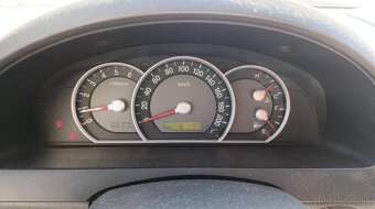 Kia Sorento 2009 A/T 2.5 Diesel 125 kW, 168tisic,4x4 - 8