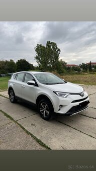 Toyota RAV4 2.0 Benzín - 8