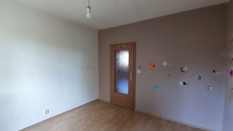 3 izbový byt Zvolen Zlatý Potok + garáž - 8