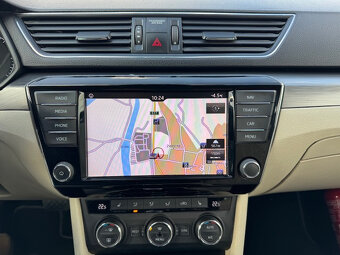 Škoda Superb Combi 2.0 TDI Business DSG AKONTACIA OD 0% - 8