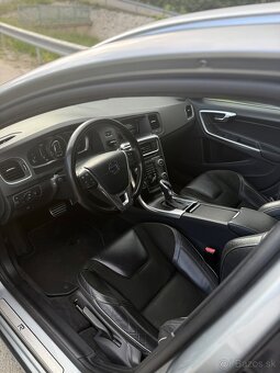 Volvo V60 D3 R-Design 110kW A/T - 8