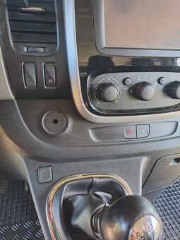 Renault trafic LONG verzia - 8