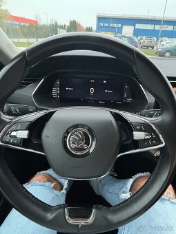 Škoda Octavia IV Combi 2.0 TDI - 8