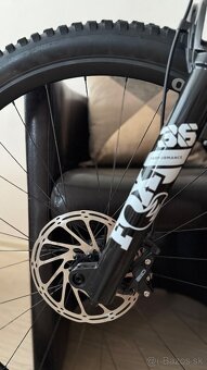 Mondraker Raze Carbon R mind - 8