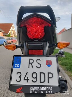 Honda CBF 125M - 8