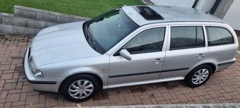 Škoda Octavia 1 - 8