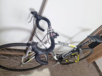 Predám cestný bicykel S - 8
