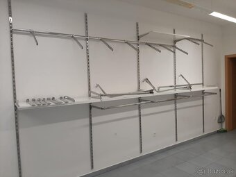 Vybavenie predajne - 8