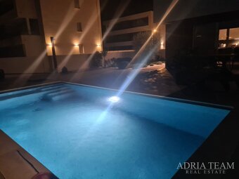 CHORVATSKO 🍁 JESENNÁ AKCIA REKREAČNÝ DOM S BAZÉNOM, 120 m - 8