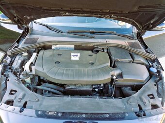 Volvo S60 2,0 D3 6kwalt automat 100kw r.v. 2013/2014 sedan - 8