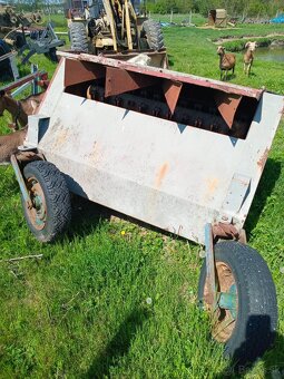 Predam traktor a ine stroje - 8