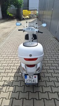 Vespa et150 - 8