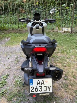 Honda ADV350 - 8